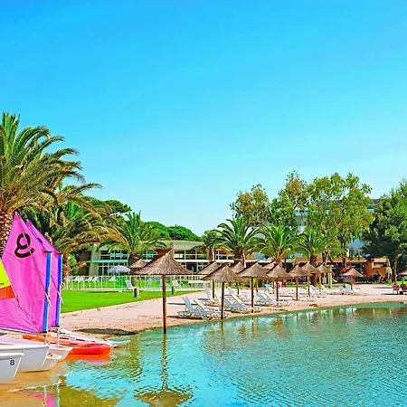 Отель Club Le Plein Sud Bleues 3*