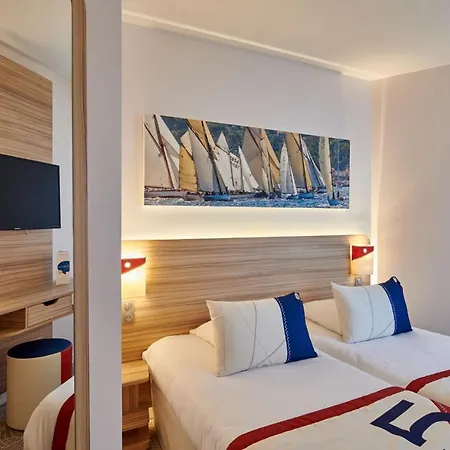 Club Le Plein Sud Bleues 3*