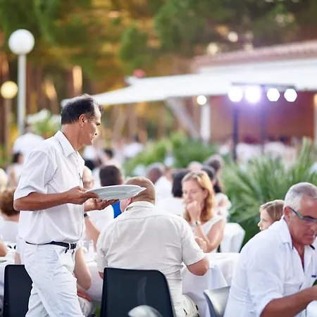 Club Le Plein Sud Bleues 3*