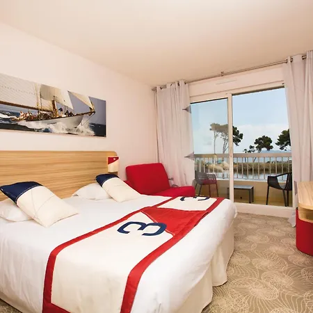 クラブ ル プラン シュッド バカンス ブリュ ホテル 3*