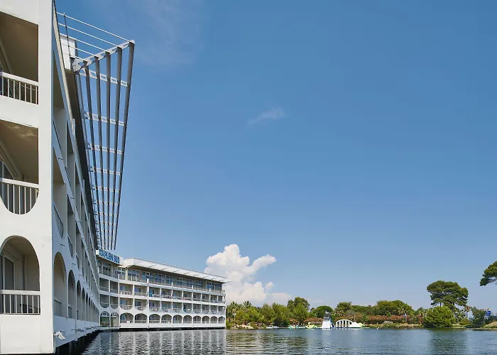 Club Le Plein Sud Bleues Готель