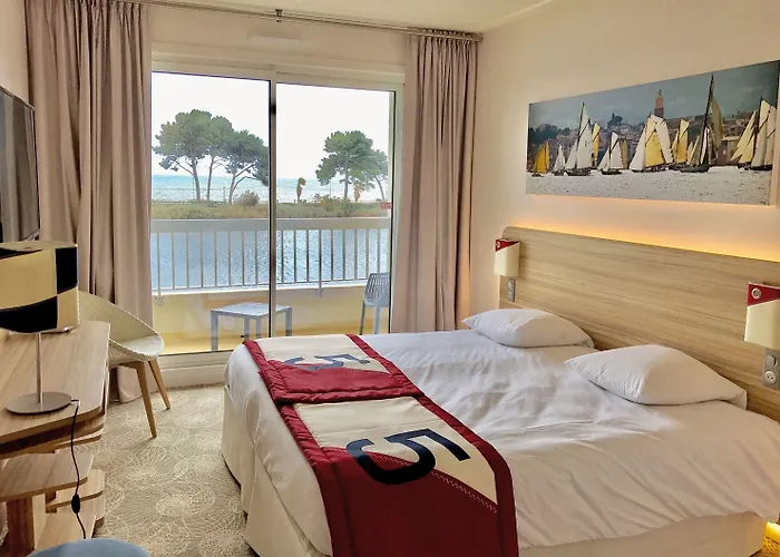 Club Le Plein Sud Bleues Hotel 3*