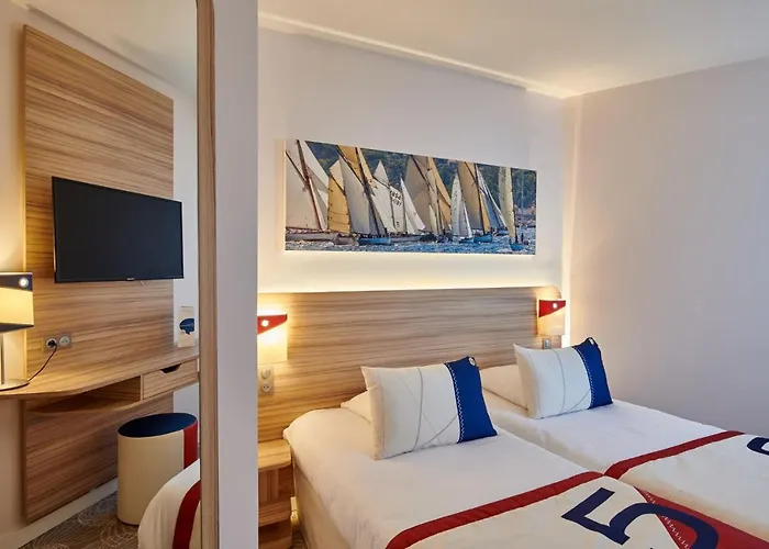 Club Le Plein Sud Bleues 3*