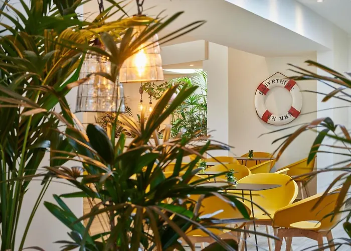 Club Le Plein Sud Bleues Hyères