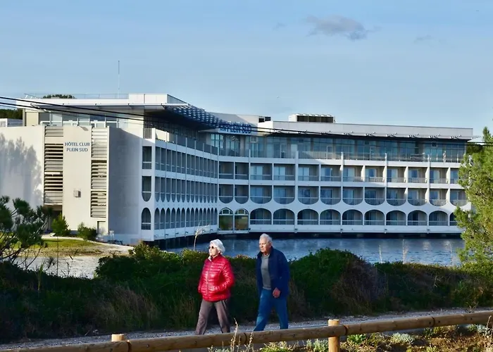 Club Le Plein Sud Bleues Hotel Hyères